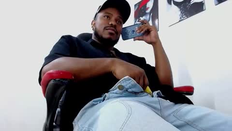 alessandro hamed online show from March 11, 2:46 pm