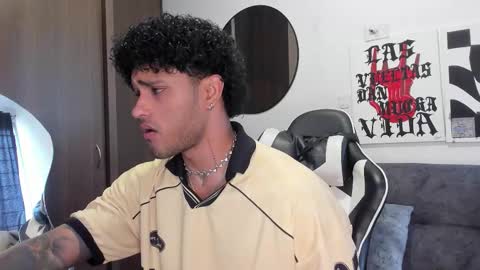 Alessandro Vanni online show from February 13, 2:44 pm