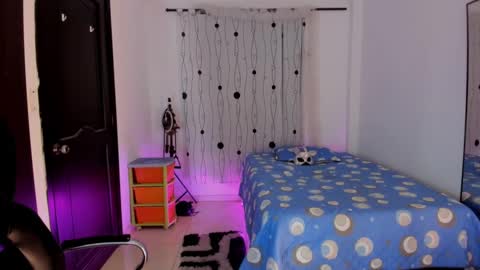 Alessandro online show from February 8, 1:22 am