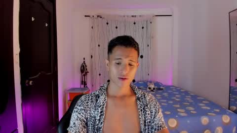 Alessandro online show from February 6, 1:05 am