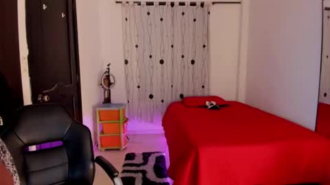 Alessandro online show from February 21, 11:10 pm