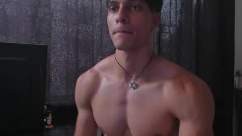 alessio Vale online show from May 21, 9:08 pm