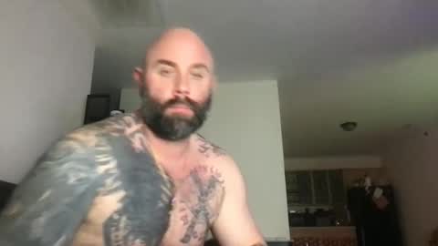 alesterwhite online show from December 2, 2:25 am