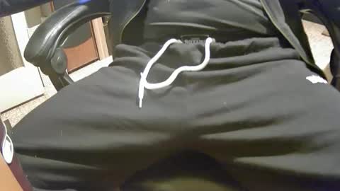 alex81pv1981 online show from March 22, 9:42 pm