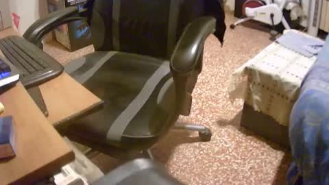 alex81pv1981 online show from December 8, 6:50 pm