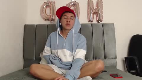 Owen online show from December 4, 1:58 am