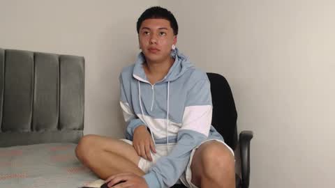 Owen online show from January 25, 1:32 am