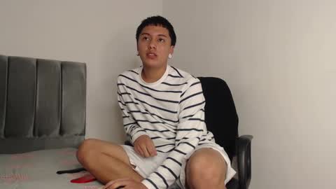 Owen online show from January 17, 1:47 am