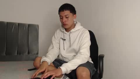 Owen online show from January 13, 12:30 am