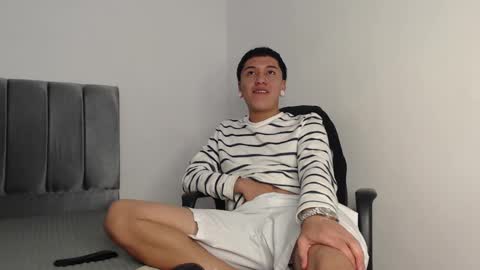 Owen online show from December 27, 1:22 am