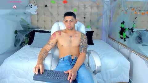 alex online show from October 9, 1:16 pm