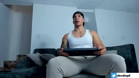 Alex deep arias online show from October 16, 4:37 pm