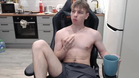 Alex online show from December 3, 11:24 pm
