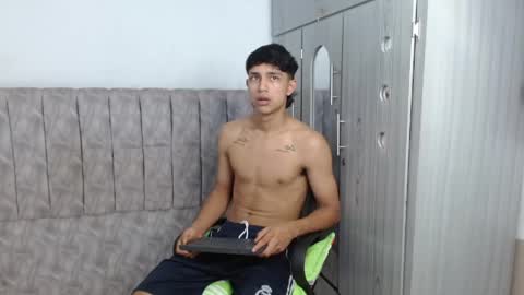 alex online show from May 21, 9:19 pm