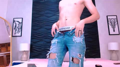 ALEX online show from October 15, 8:49 pm