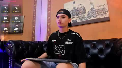 ALEX online show from October 18, 9:53 pm