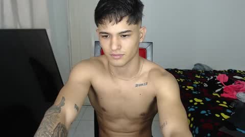 alex_mojica online show from September 27, 7:39 am