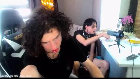 alex_ray69 online show from September 14, 8:05 am