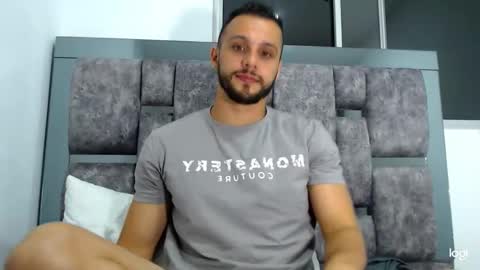 Snapshot of alexander_2015 chatting on October 5, 5:33 am alexander_2015 online show from October 5, 5:33 am