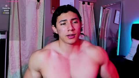 Snapshot of alexander_classy chatting on September 18, 1:40 am Alex online show from September 18, 1:40 am