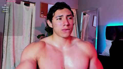 Snapshot of alexander_classy chatting on September 30, 12:28 am Alex online show from September 30, 12:28 am