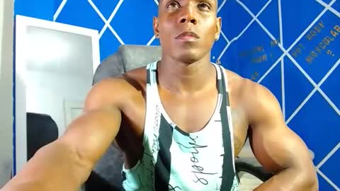 Snapshot of alexander_megan chatting on December 27, 2:14 am alexander online show from December 27, 2:14 am
