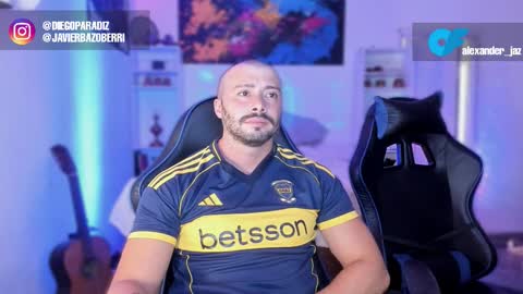 Alexander Jaz online show from February 12, 9:32 pm