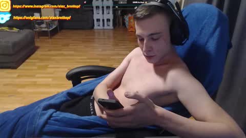 Alex online show from September 25, 4:28 pm