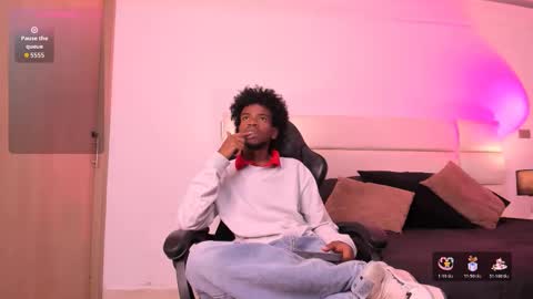 Alex Jaccob online show from November 19, 1:44 pm