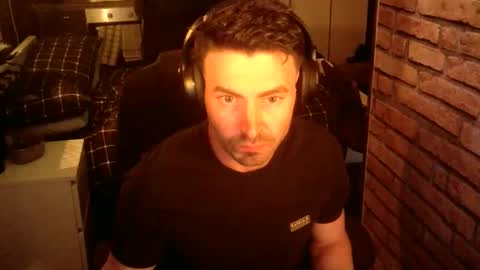 alexlive1 online show from September 28, 9:35 pm