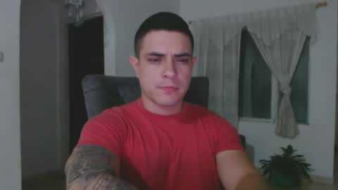 Snapshot of alexmaximuss chatting on February 16, 5:48 am Maximuss online show from February 16, 5:48 am