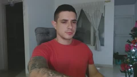 Snapshot of alexmaximuss chatting on December 16, 3:30 am Maximuss online show from December 16, 3:30 am