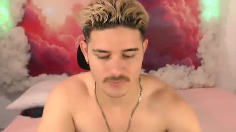 Alex online show from October 5, 8:46 pm