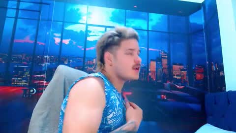 Alex online show from October 13, 7:09 pm