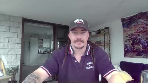 Alex online show from December 22, 4:09 am