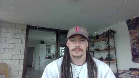 Alex online show from January 6, 1:09 am
