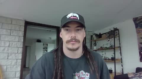Alex online show from February 22, 11:10 pm