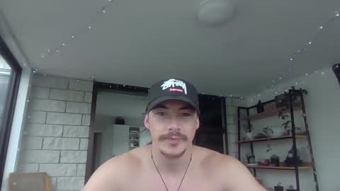Alex online show from January 9, 1:50 am