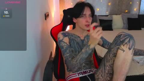 Alex online show from April 9, 9:26 am