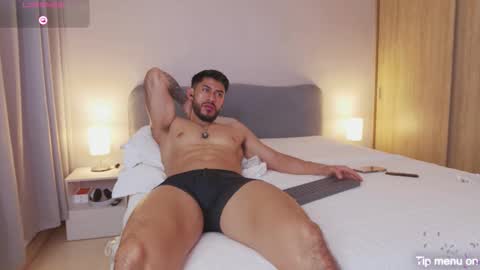 Alex   freelance model  instagram alex b229 online show from January 19, 3:31 am