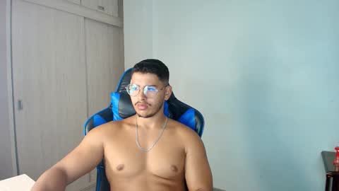 alexys_xx online show from November 23, 6:52 pm