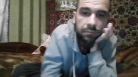 alferezsolvajo online show from June 3, 9:11 am