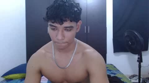 alfred_cantillo online show from February 5, 4:41 am