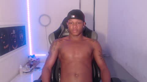 Snapshot of alid_17 chatting on January 4, 1:52 am Alid 17 online show from January 4, 1:52 am