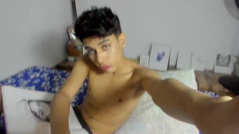 AliotTwink online show from September 25, 11:57 pm