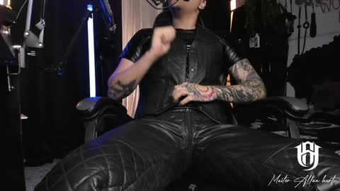 Snapshot of allanhurtss chatting on January 4, 6:30 pm online show from January 4, 6:30 pm