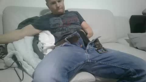 Snapshot of alles594462 chatting on December 30, 5:55 pm alles594462 online show from December 30, 5:55 pm