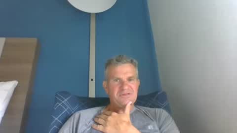 allnaked4 online show from May 5, 10:43 pm