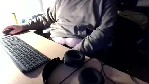 allowis2 online show from November 13, 8:57 pm