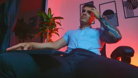 alpha_dominus_ online show from April 9, 3:15 am